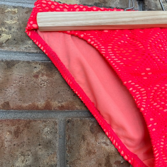 No Boundaries Neon Pink Bathing Suit Bottoms - Picture 2 of 10